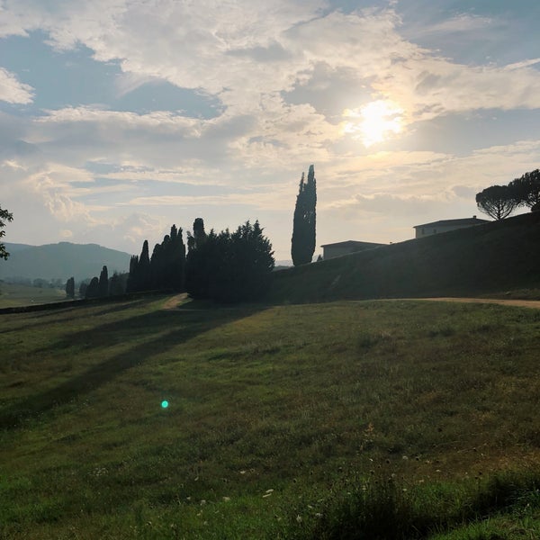 Photo taken at La Bagnaia Golf &amp; Spa Resort Siena, Curio Collection by Hilton by Enrique A. on 8/31/2018