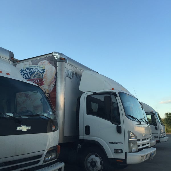 Butterkrust Bakery in Pharr