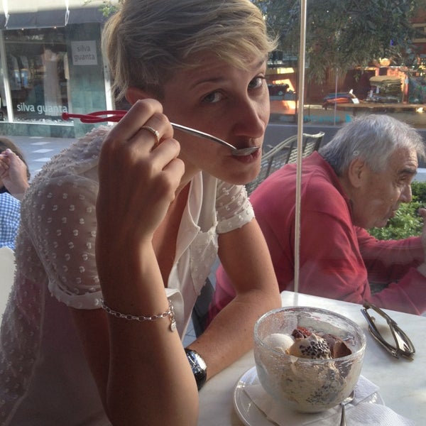 French Riviera Ice Cream Parlor in Double Bay