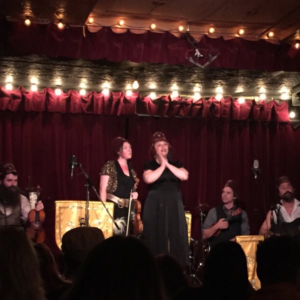 Photo taken at Jalopy Theatre and School of Music by Holly Y. on 7/31/2016