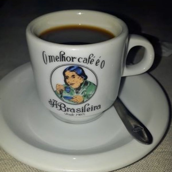 12/15/2018 tarihinde Fernandaziyaretçi tarafından Café A Brasileira'de çekilen fotoğraf