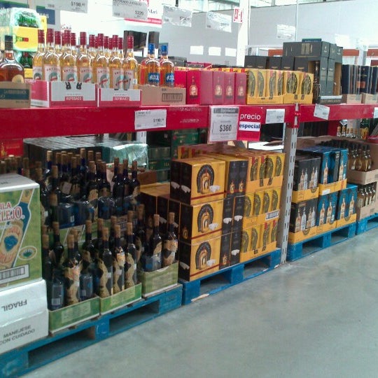 Sam's Club Warehouse Store in Acapulco