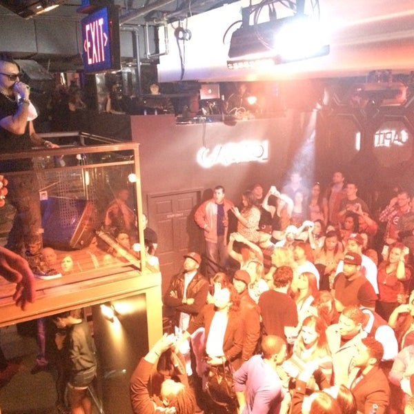 1/18/2014에 Shor-T님이 CAPiTOL Restaurant &amp; Nightclub에서 찍은 사진