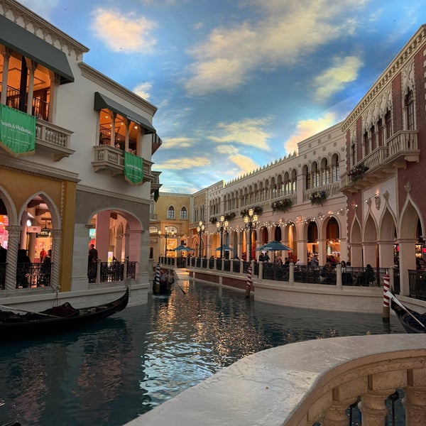 11/28/2023 tarihinde Verônica L.ziyaretçi tarafından The Venetian Resort Las Vegas'de çekilen fotoğraf