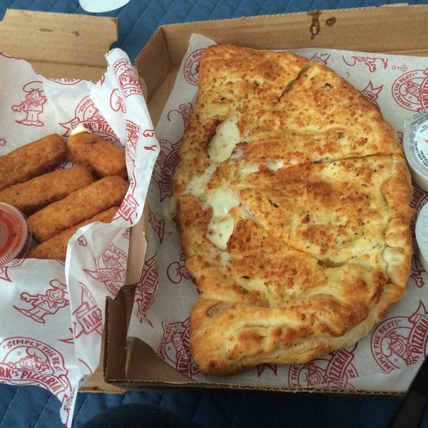 Mark's Pizzeria Pizzería