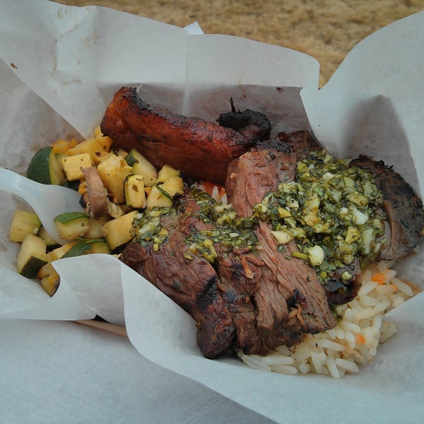 The Darn Churrasco had perfectly cooked skirt steak, herbaceous chimichurri sauce, well seasoned veggies, delicious coconut rice and sweet, sweet fried maduro (plantain). AAA+++ would eat again
