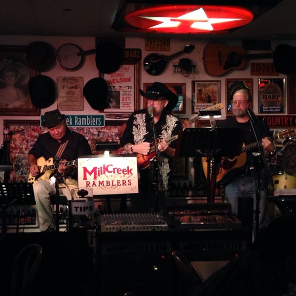 Bluegrass most nights Thur-Sat from 7-9p! Great house band.