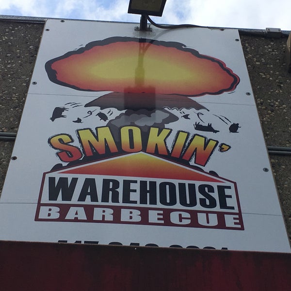 Photo taken at Smokin&#39; Warehouse BBQ by Adam H. on 5/15/2018