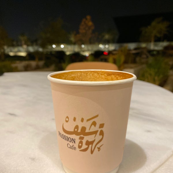 Das Foto wurde bei Passion Cafe von 🐳  الشهري am 8/11/2021 aufgenommen