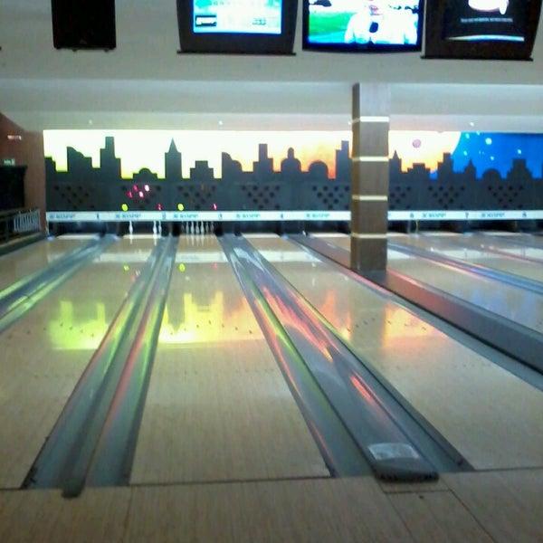Photos at Bomboliche - Bowling Alley in Tibery