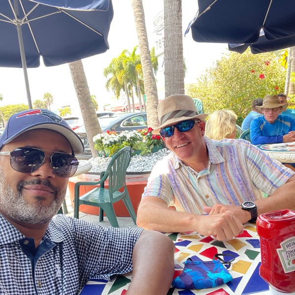 The Stadium Gallery St. Armands 372 Saint Armands Cir