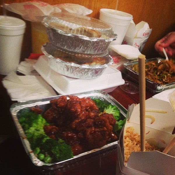 Ming's Chinese Chinese Restaurant in Macon