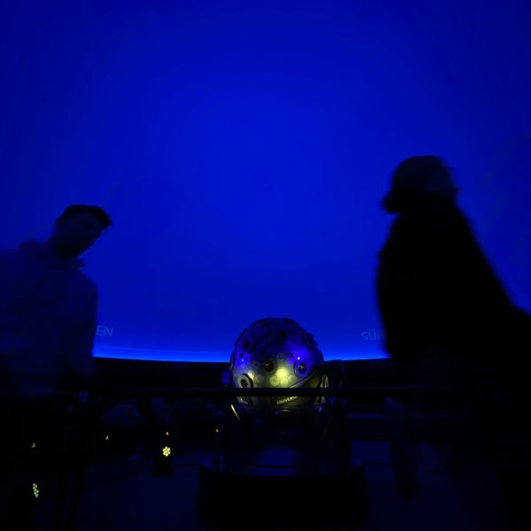 2/1/2020 tarihinde Tobias K.ziyaretçi tarafından Zeiss-Großplanetarium'de çekilen fotoğraf