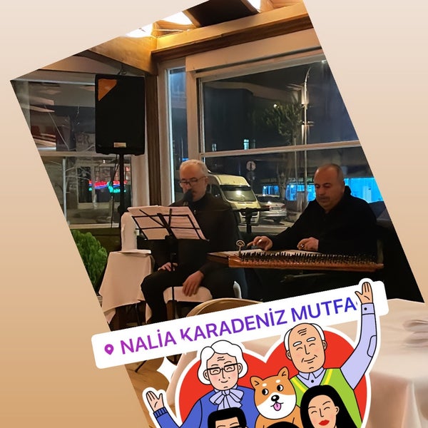 Das Foto wurde bei Nalia Karadeniz Mutfağı Bostancı von 🅰️yLíNn . am 4/21/2022 aufgenommen