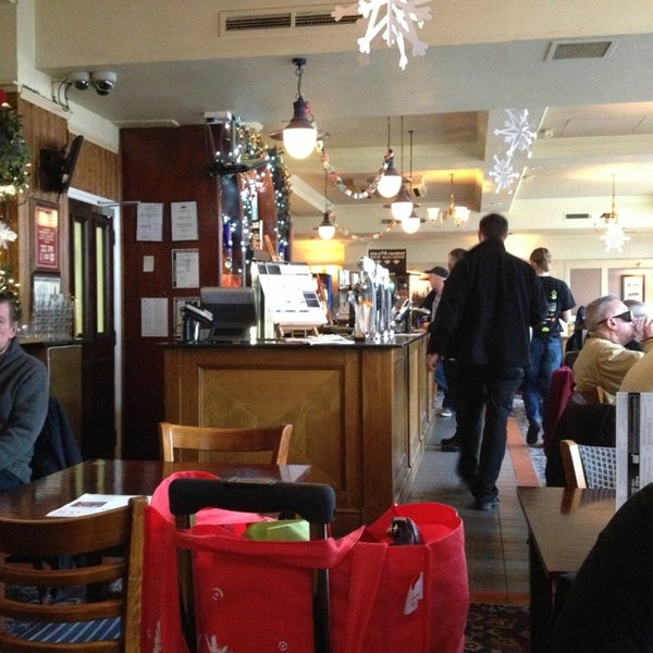 Moon on the Hill (Wetherspoon) 6 tips from 311 visitors