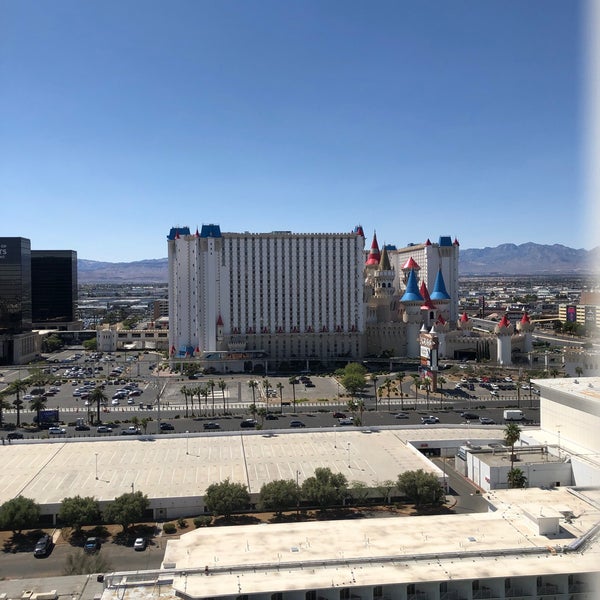 Foto scattata a Tropicana Las Vegas da Dennis C. il 4/12/2022