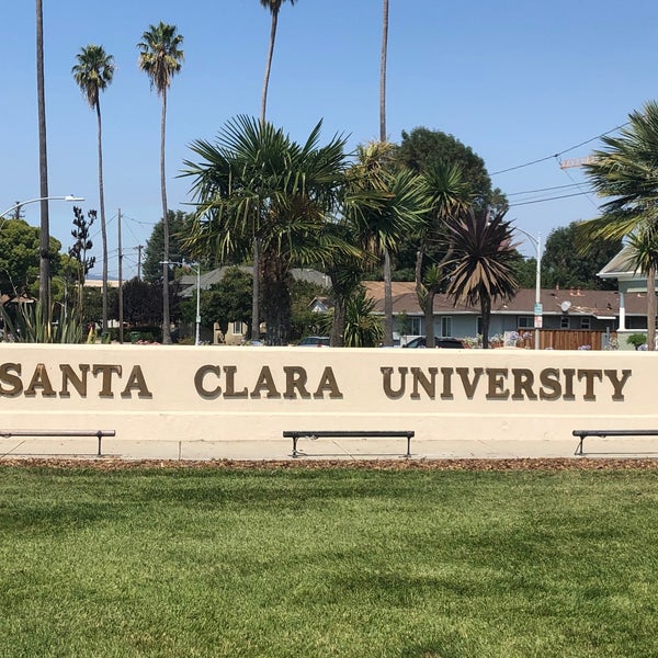 Das Foto wurde bei Santa Clara University von Dennis C. am 7/18/2020 aufgenommen