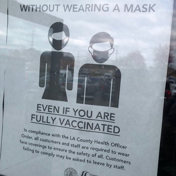 Regency Granada Hills 9 Movie Theater in Granada Hills