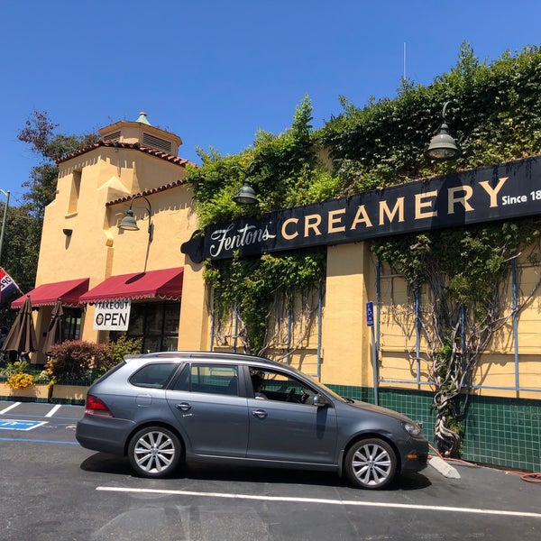 7/23/2020にDennis C.がFentons Creamery &amp; Restaurantで撮った写真