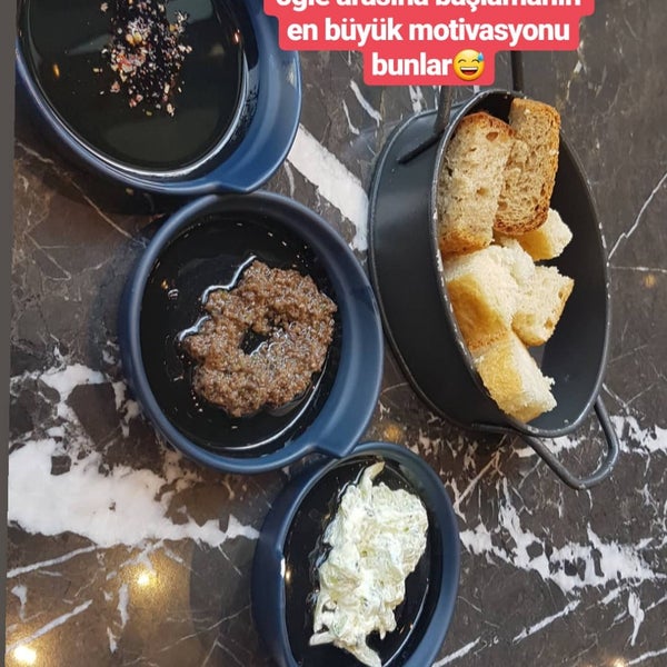Das Foto wurde bei Denmas Bistronomy von Gülşah G. am 3/26/2019 aufgenommen