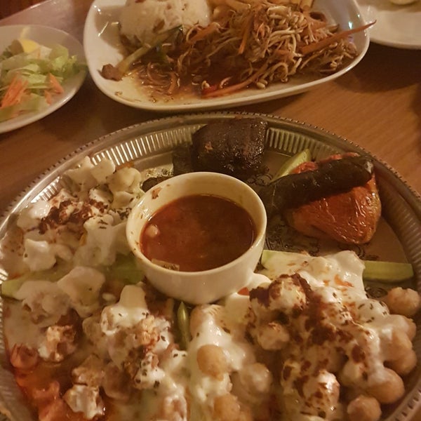 Das Foto wurde bei Sabırtaşı Restaurant von Gülşah G. am 8/29/2019 aufgenommen