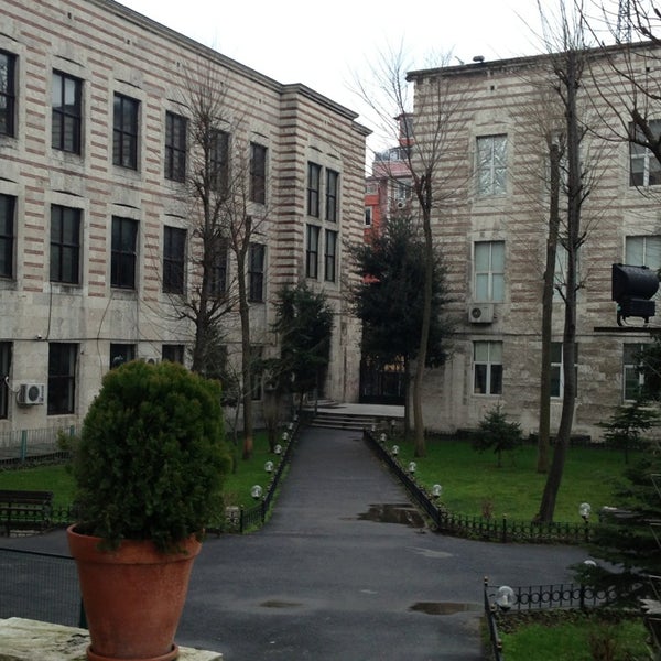 photos at istanbul universitesi fen fakultesi fatih 33 tips