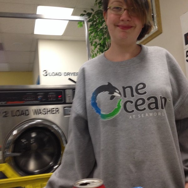 Whitewash Laundromat 9860 S 700 E