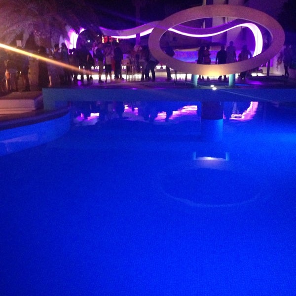Photo taken at Santos Ibiza Suites by Wyan S. on 10/11/2014