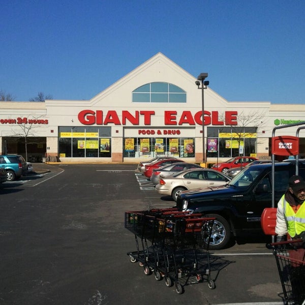 Giant Eagle Supermarket Supermarket in North Olmsted