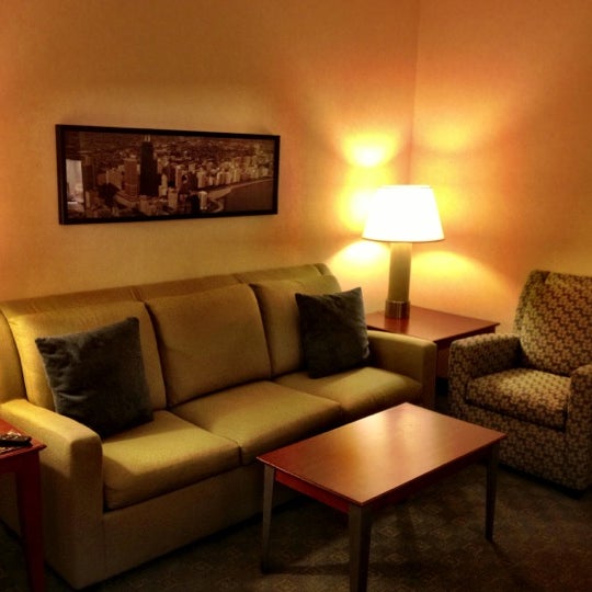 Снимок сделан в SpringHill Suites Chicago O&#39;Hare пользователем Robert 12/15/2012