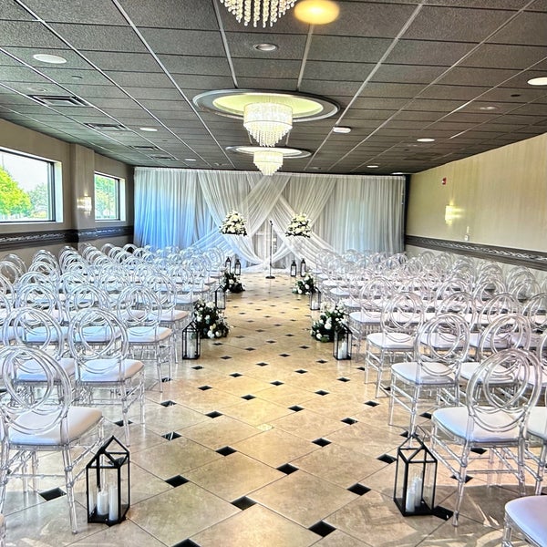 Laurel Manor Convention Center in Livonia