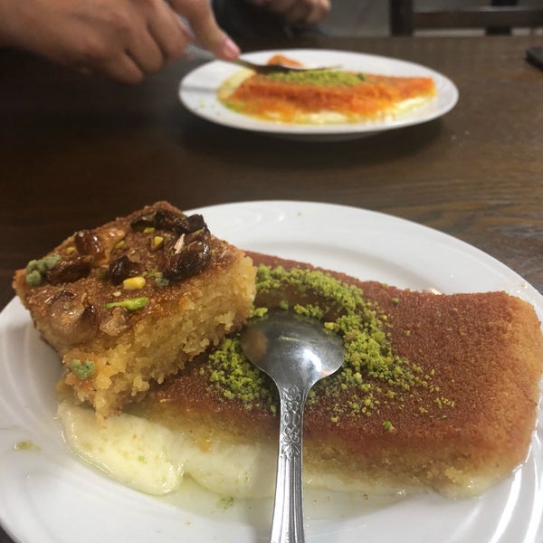 Кусок Кнафе фото