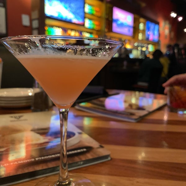 Photo taken at BJ&#39;s Restaurant &amp; Brewhouse by Ankit G. on 2/6/2019