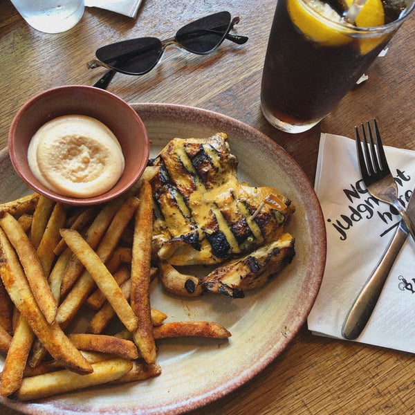 Photo taken at Nando&#39;s by ســ .. on 8/31/2019