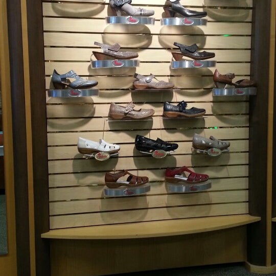 shoes shop in cp