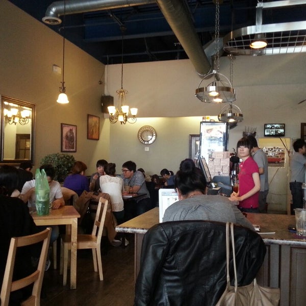 Photos at Green Grotto Tea Room 綠的小窩 Tea Room in Markham