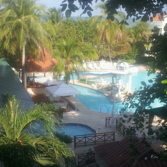 Das Foto wurde bei Hotel Las Américas Resort von Diana G. am 12/7/2012 aufgenommen