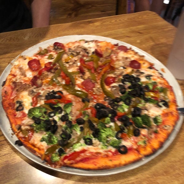 Photo taken at Star Tavern Pizzeria by Claudia C. on 8/31/2019