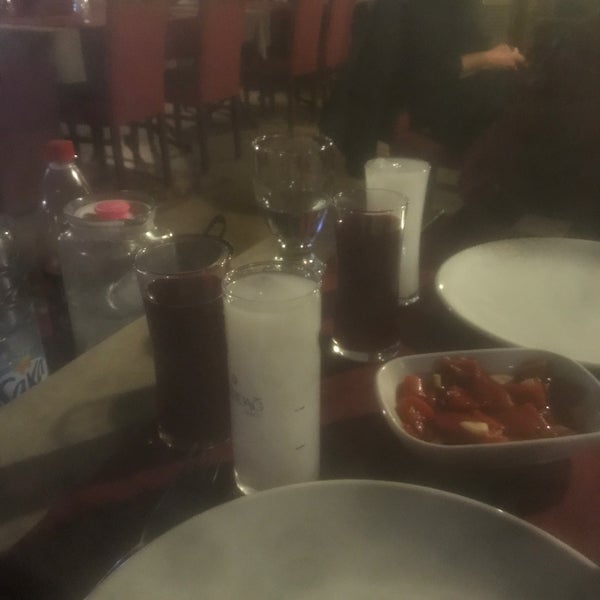 12/11/2021에 Berat S.님이 Taş Mahal Restaurant에서 찍은 사진