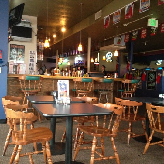 Ringo's Bar & Grill Dive Bar in Downtown Beaverton