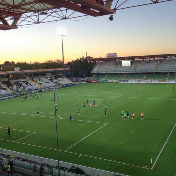 Foto scattata a Orogel Stadium Dino Manuzzi da Antonino G. il 8/13/2016