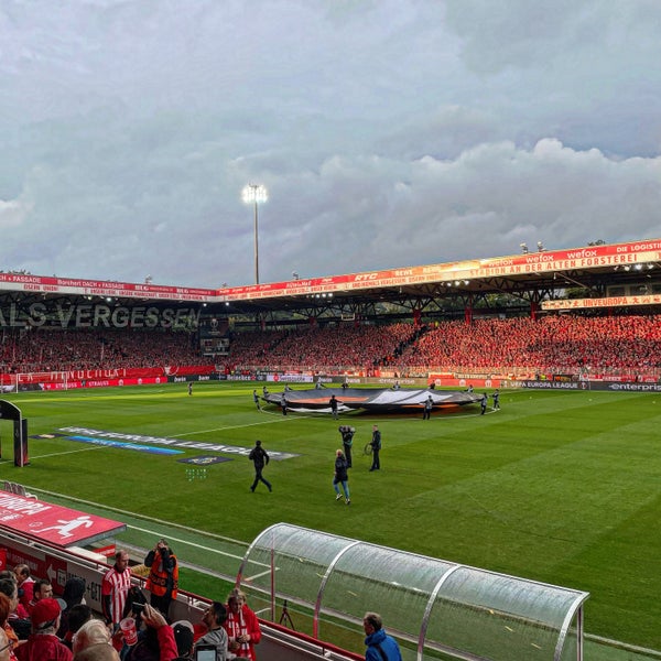 Photo taken at Stadion An der Alten Försterei by Marc G. on 9/14/2022