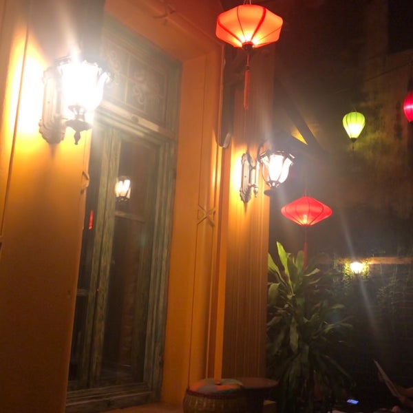 Foto scattata a HOME Hanoi Restaurant da Eddie C. il 12/5/2018