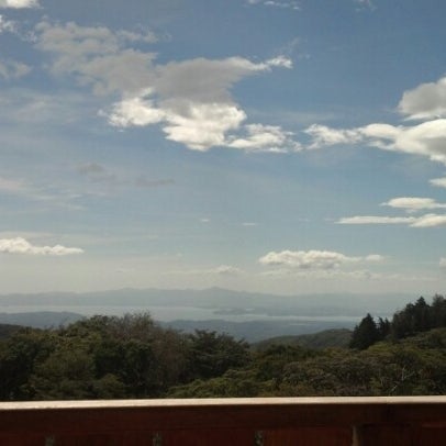 รูปภาพถ่ายที่ Hotel Belmar Monteverde โดย Pam N. เมื่อ 12/12/2012