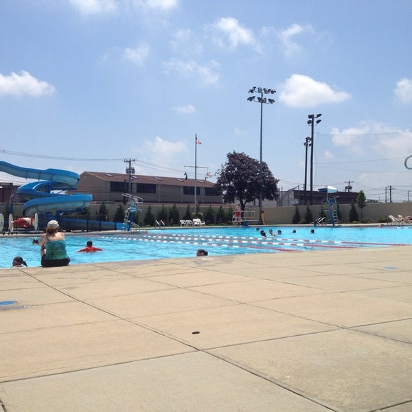 Mineola Pool 2 tips