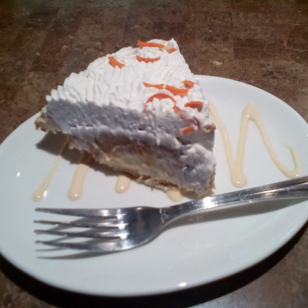 11/11/2013にTCDave P.がShari&#39;s Cafe and Piesで撮った写真