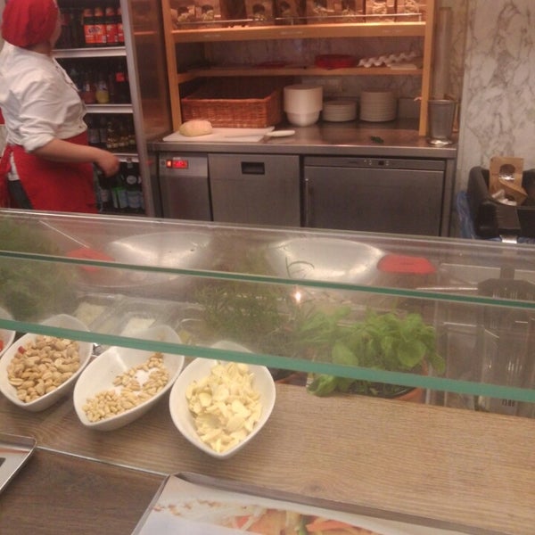 Photo taken at Vapiano by Rainer H. on 7/6/2013