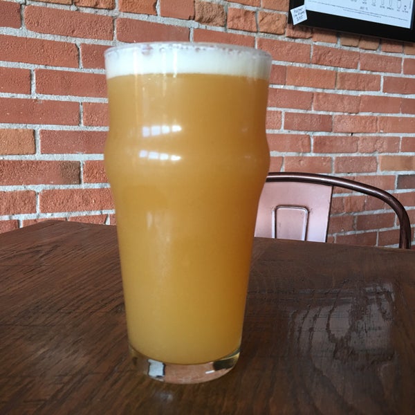 Photo taken at Thirsty Street Brewing Company by Robert B. on 4/23/2019