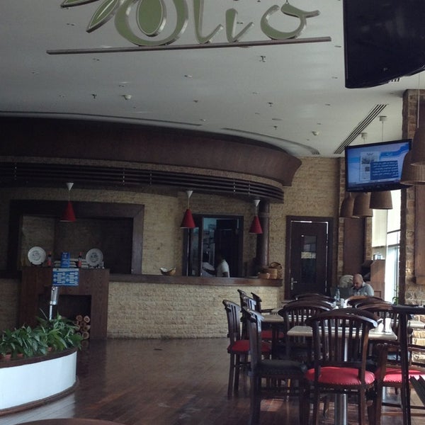 Das Foto wurde bei Olio Italian Restaurant von Haifa A. am 1/14/2013 aufgenommen