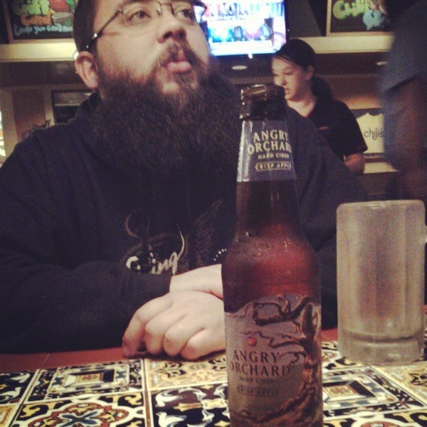 Photo taken at Chili&#39;s Grill &amp; Bar by Amethyst R. on 4/6/2013
